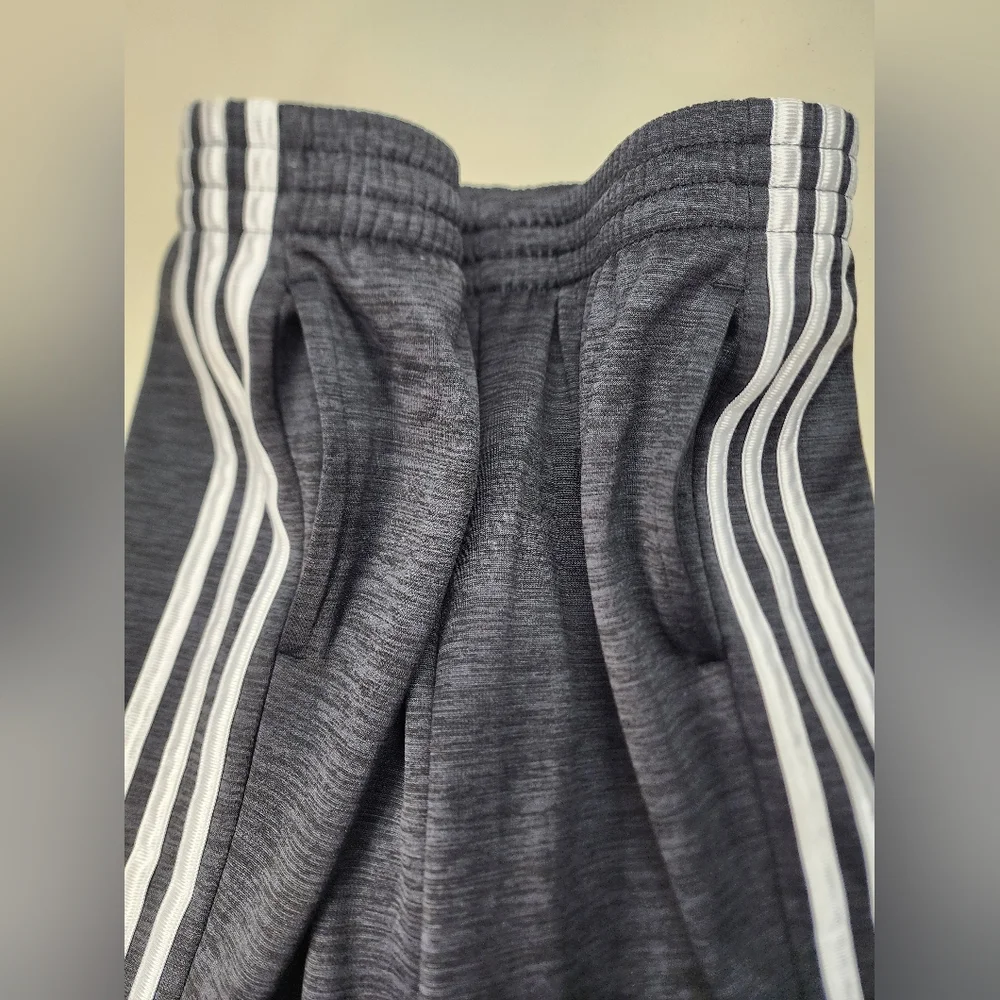🚨LAST CALL🚨 Adidas Black Athletic Jogger Pants Girl's Extra Large 16 - Picture 6 of 9